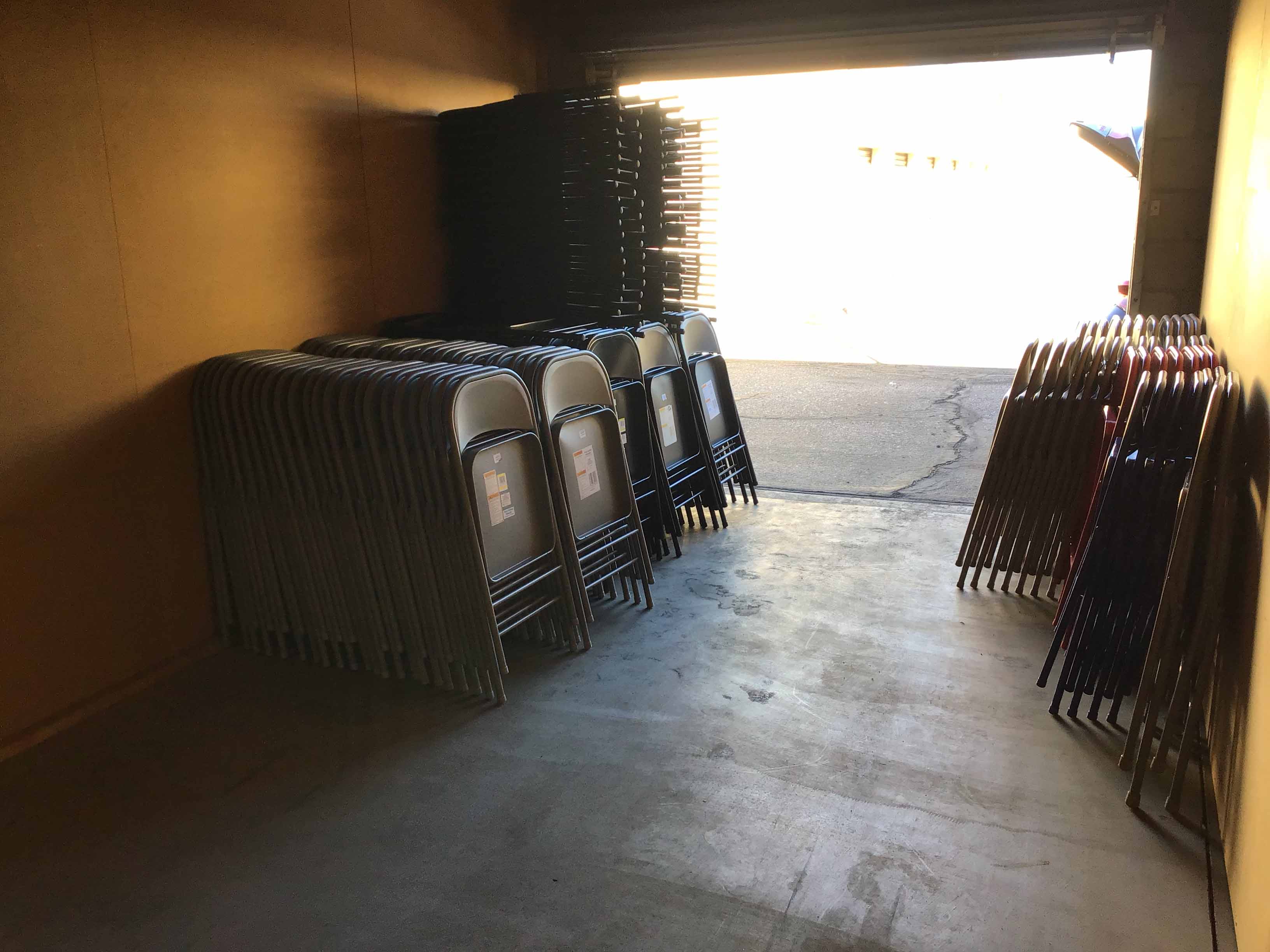 folding chairs (steel, black)