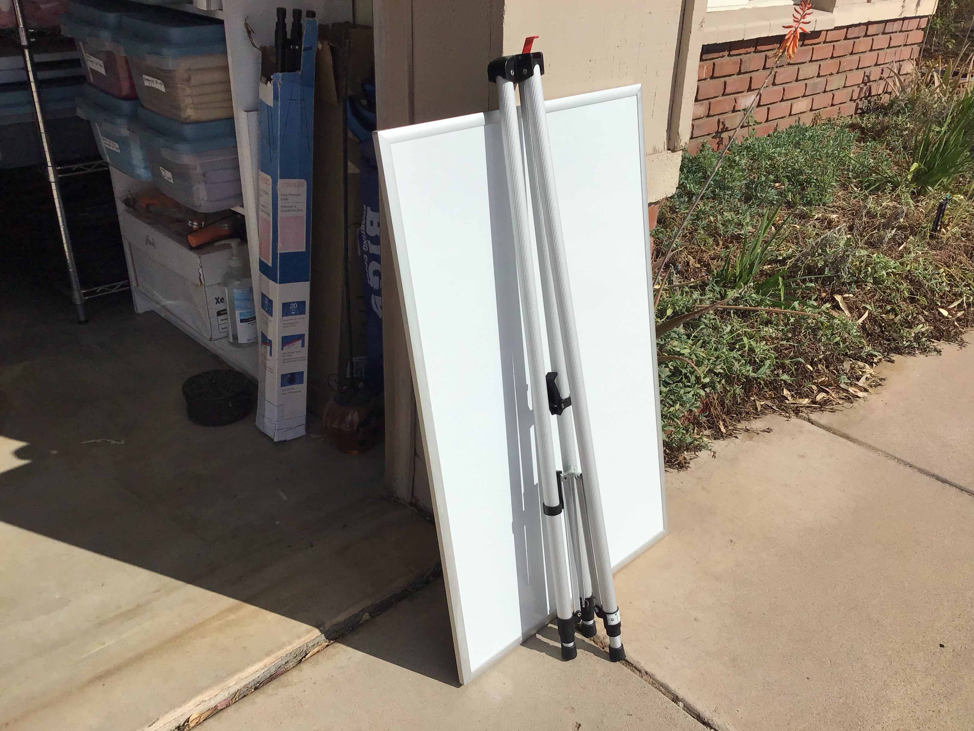 easel with pad retainer (aluminum, heavy-duty) - 37 to 69