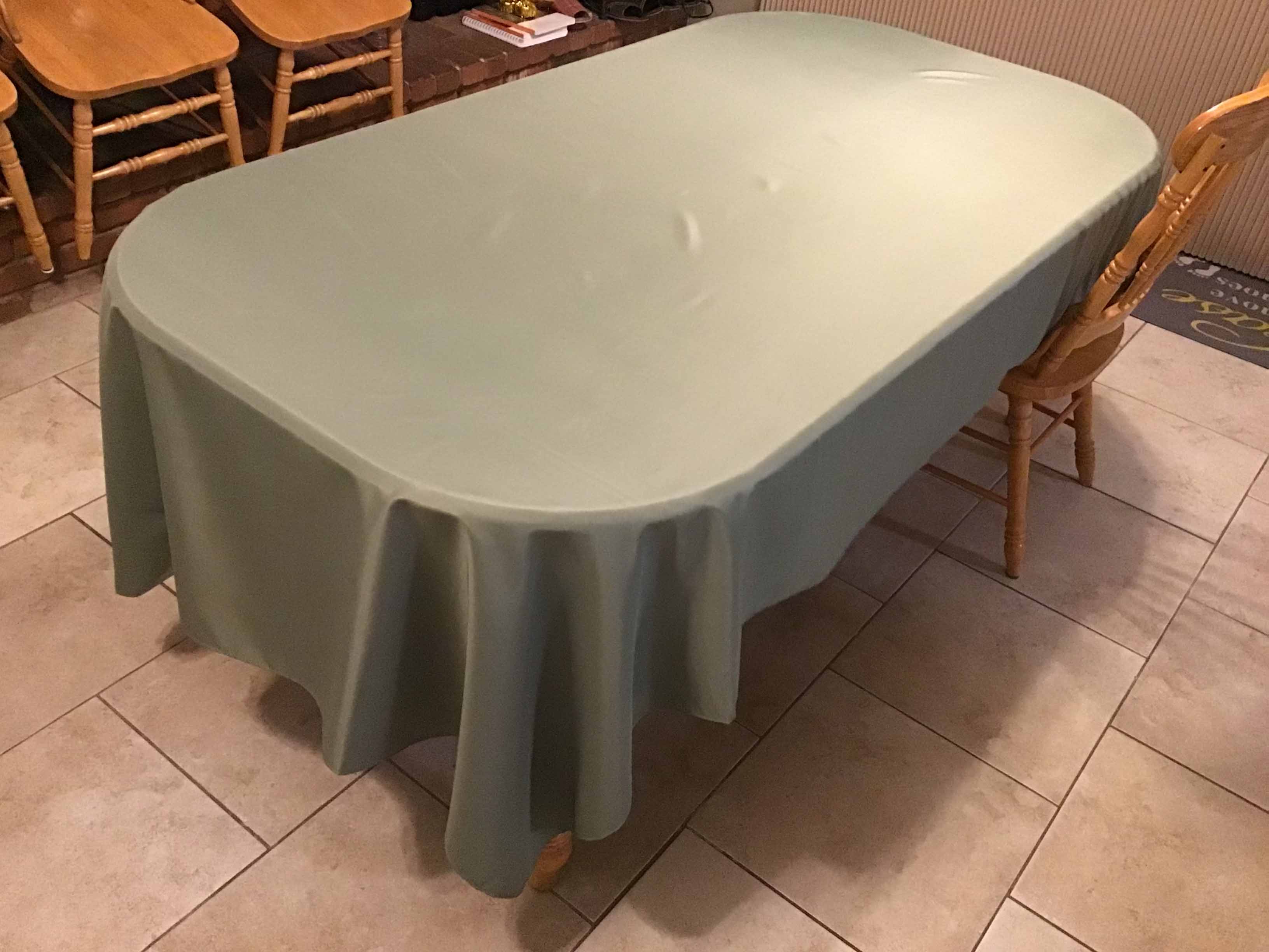 rectangle tablecloths (dusty sage green / eucalyptus sage green) - 60 x 102