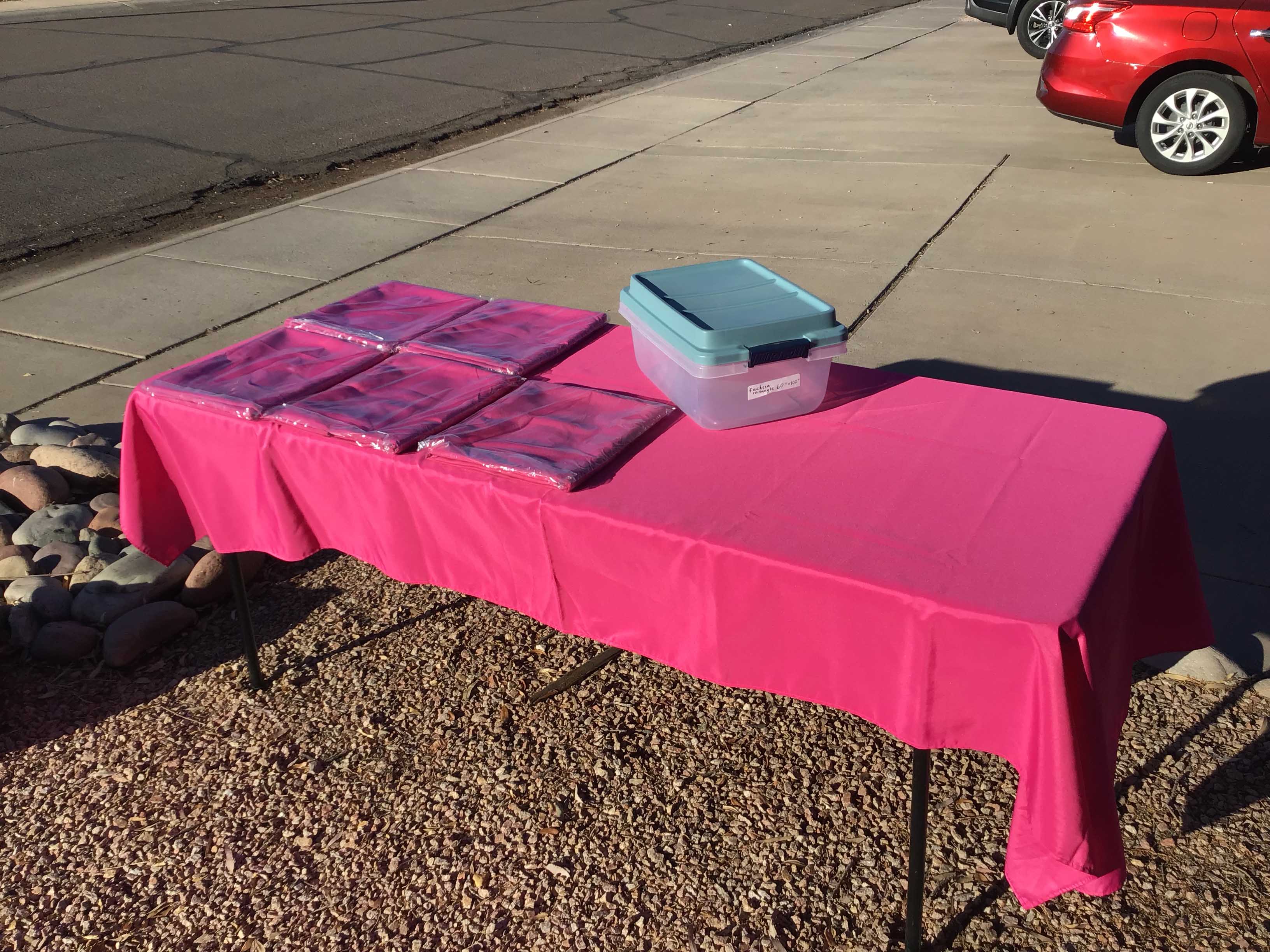 rectangle tablecloths (fuchsia) - 60 x 102