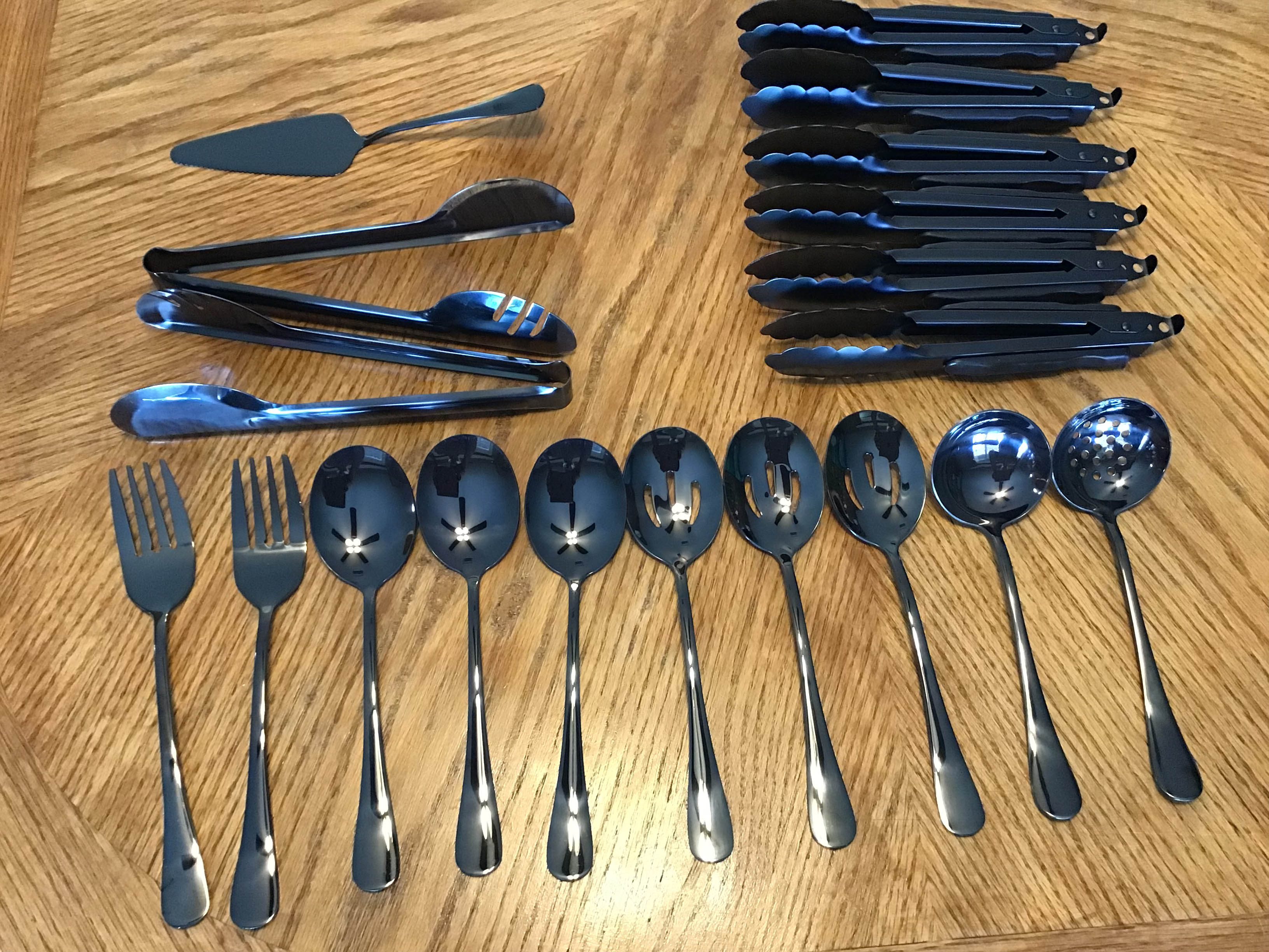 19-piece matched serving utensils set (black)