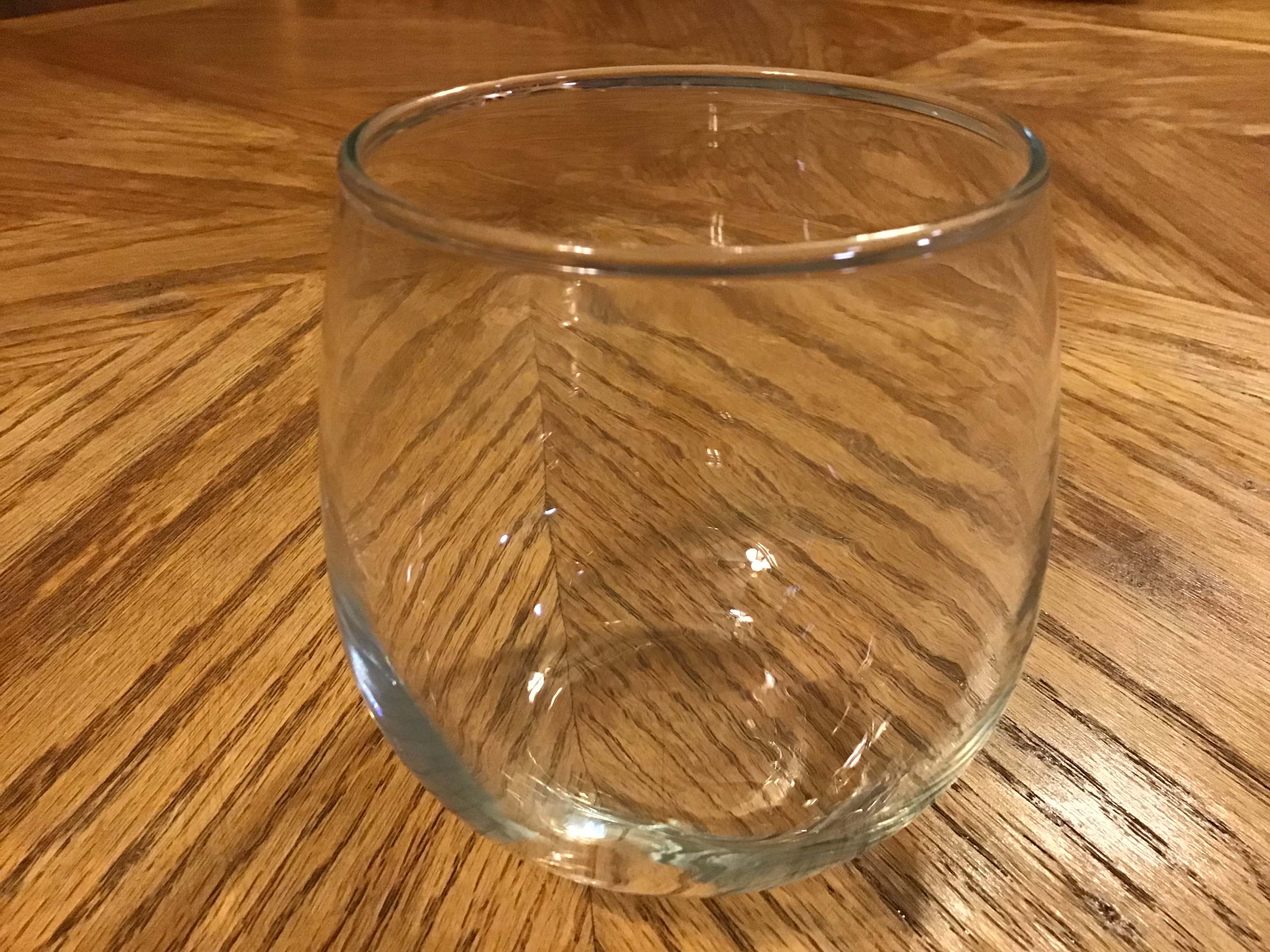 stemless red wine glasses (Libbey) - 16.75 oz.