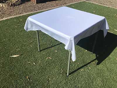 square tablecloths (white) - 54