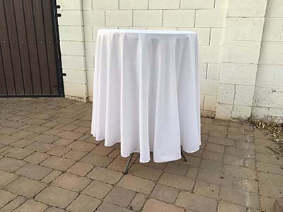 round tablecloths (white) - 108