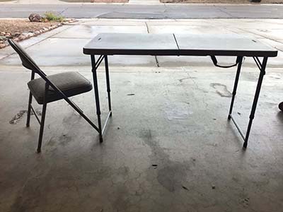 4 foot rectangle tables (adjustable heights)
