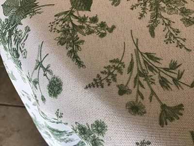 rectangle tablecloths (dusty sage green floral print) - 60 x 102