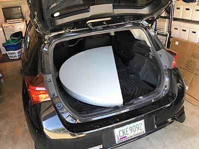 5 foot round tables (bifold)