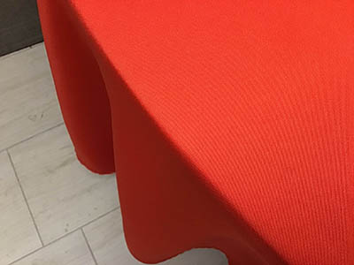 round tablecloths (red) - 108