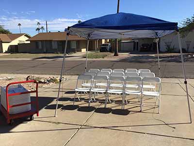 folding chairs (resin w/steel frame, white)