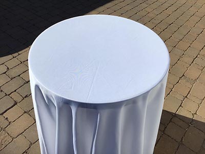 round tablecloths (white) - 120