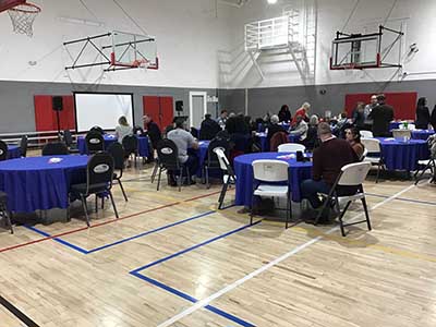 round tablecloths (royal blue) - 108