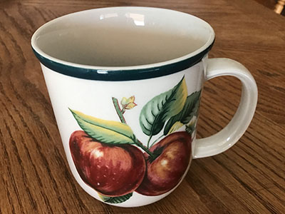 ceramic mugs (Apple Casuals collection) - 10 oz.