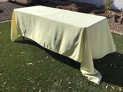 rectangle tablecloths (pastel yellow) - 60 x 120