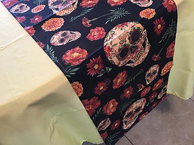table runners (Dia De Los Muertos, sugar skulls and marigolds) - 13 x 108