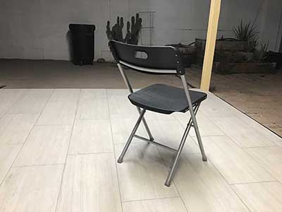 folding chairs (black resin w/silver steel frame)