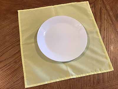 cloth dinner napkins (yellow) - 17 x 17