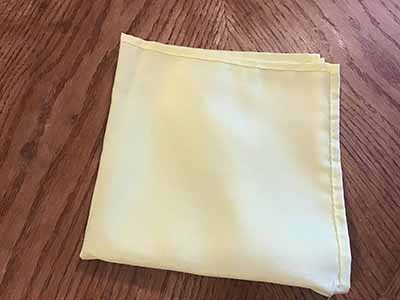 cloth dinner napkins (yellow) - 17 x 17