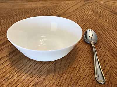 glass bowls (white, Oftast) - 6