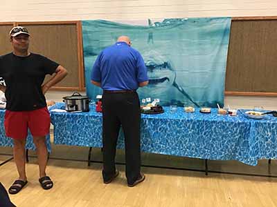 backdrop / tablecloth (fabric, shark) - 72 x 96