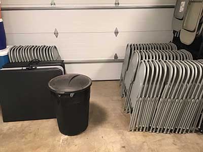 32-gallon trash can