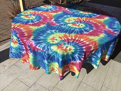 round tablecloths (tie-dye) - 108