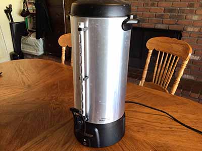 100-cup coffee urn / hot water heater