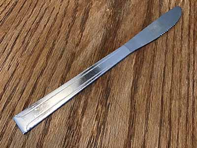 dinner knives / butter knives (stainless steel, Choice Dominion, 8 3/8)