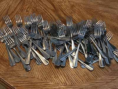 dinner forks (stainless steel, Winco 0034-05 Stanford Extra Heavy 18/8)
