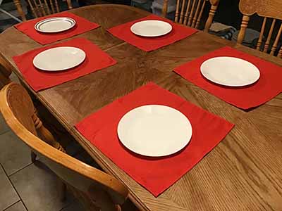 cloth dinner napkins (red) - 17 x 17