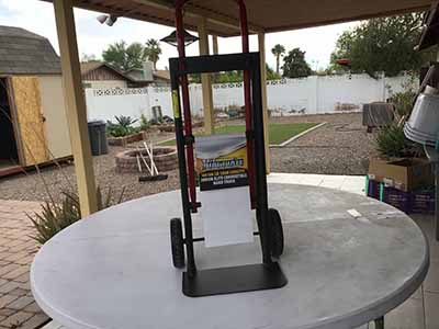 2-in-1 foldable hand truck/dolly