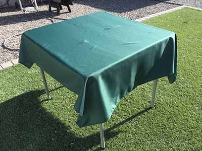 square tablecloths (hunter emerald green) - 54