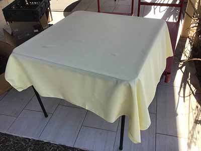 square tablecloths (butter) - 54