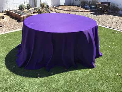 round tablecloths (purple) - 132