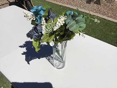 cylindrical glass vase - 7.25 x 3.25