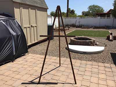 easel (wood) - 70