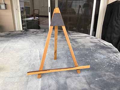 table top easel (wood) - 18