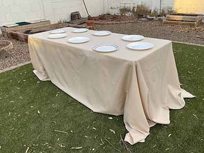 rectangle tablecloths (beige) - 90 x 132