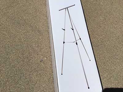 easel (aluminum, heavy-duty)
