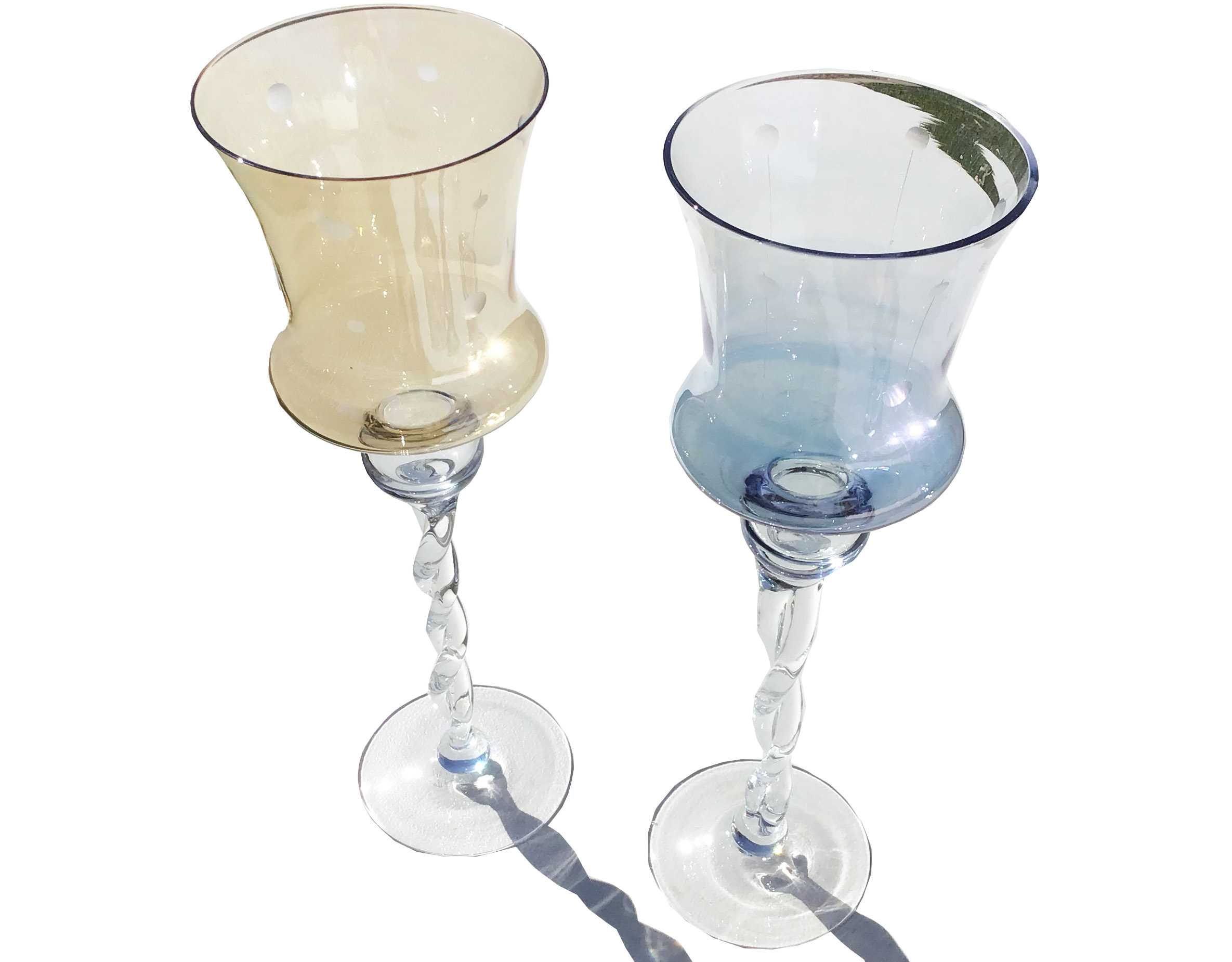 twisted stem glass vase / candle holder (16 x 5)